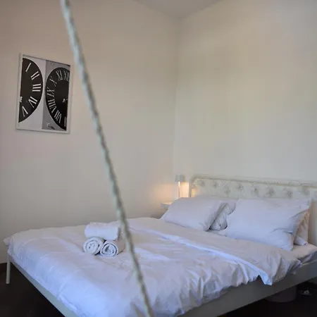 Rent Your Family Retreat In * Novi Sad