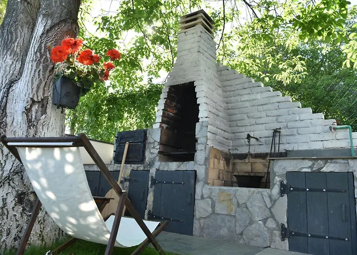 Rent Your Family Retreat In