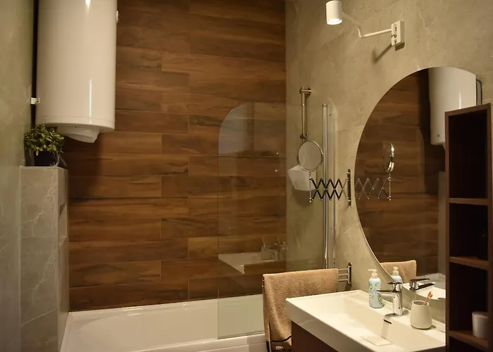 Villa Rent Your Family Retreat In Újvidék