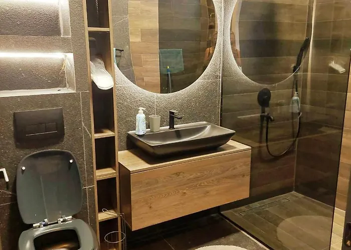 Rent Your Family Retreat In Újvidék