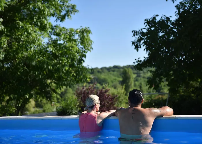 Villa Rent Your Family Retreat In *