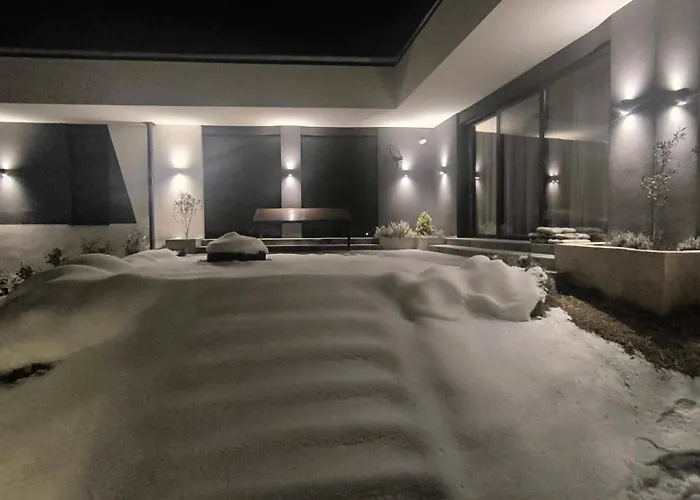 Rent Your Family Retreat In *